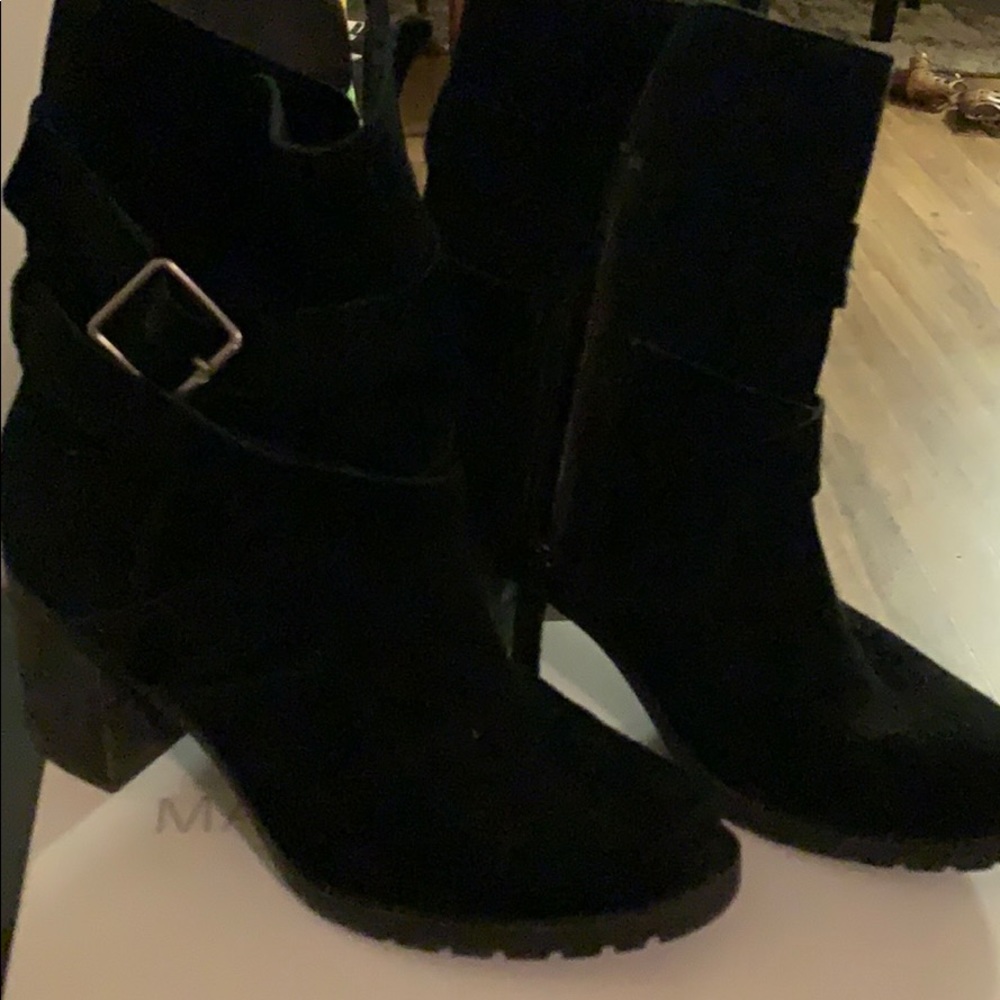 Clarks black suede booties